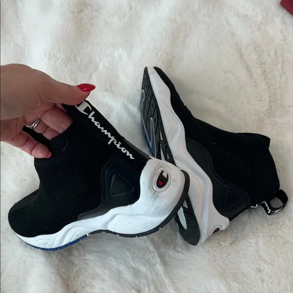 Champion Black and White Knit Sneakers - Picture 2 of 3